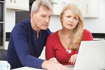 worried man and woman